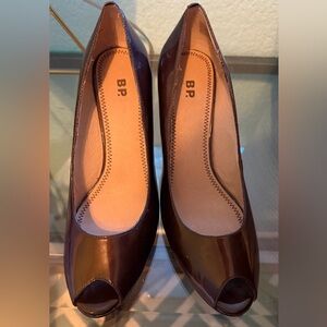 Brass Plum by Nordstrom Women's Elegant Chocolate Brown patten leather Heels